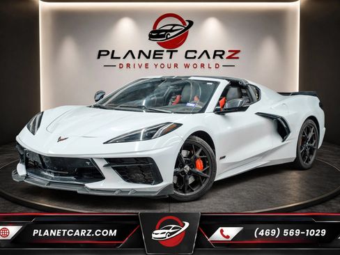 Used 2021 Chevrolet Corvette Stingray Preferred Cpe w/ Z51 Performance Package RWD image 1
