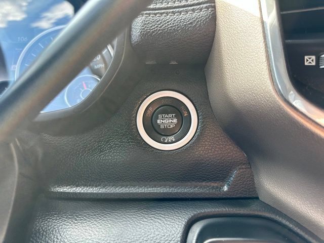Used 2019 RAM 3500 Laramie AWD/4WD image 19