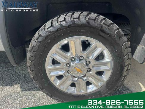 Used 2025 Chevrolet Silverado 2500 High Country w/ High Country Premium Package image 33