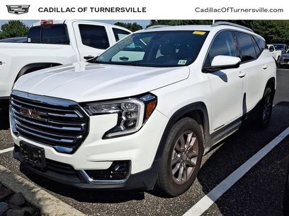 Used 2023 GMC Terrain SLT