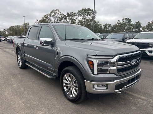 Used 2024 Ford F150 Lariat w/ FX4 Off-Road Package image 4