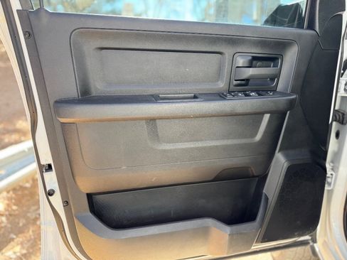 Used 2022 RAM 3500 Tradesman w/ Chrome Appearance Group image 9