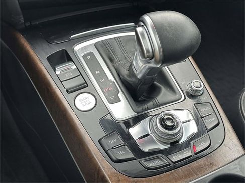 Used 2013 Audi A4 2.0T Premium Plus w/ Premium Plus Pkg image 32