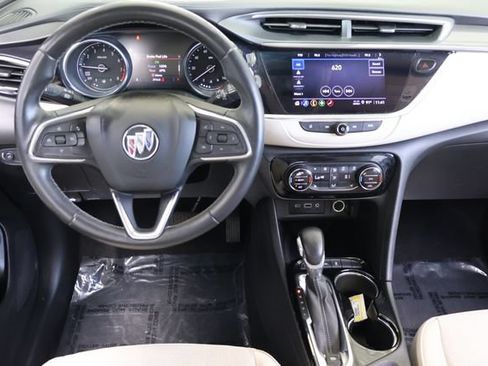 Used 2022 Buick Encore GX Select w/ Sport Touring Package FWD image 18