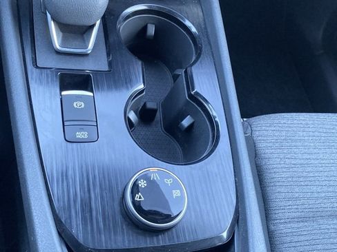 Certified 2021 Nissan Rogue S image 24