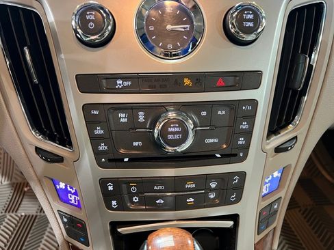 Used 2013 Cadillac CTS Luxury image 33