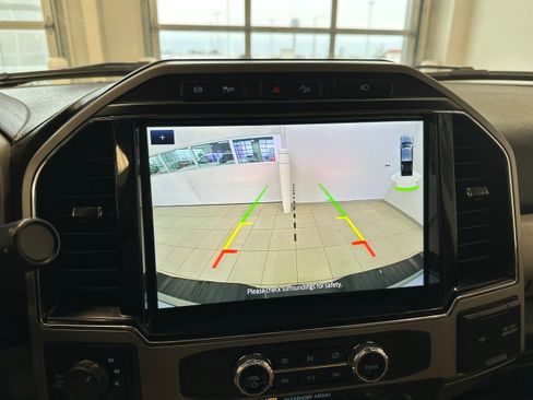 Used 2022 Ford F250 Lariat w/ Chrome Package image 20