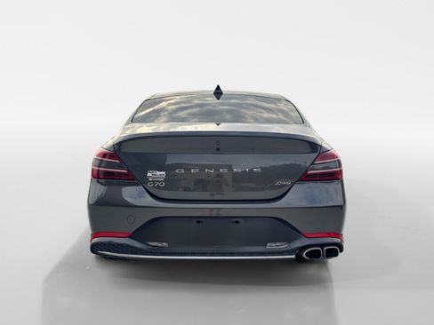 Used 2023 Genesis G70 2.0T image 4