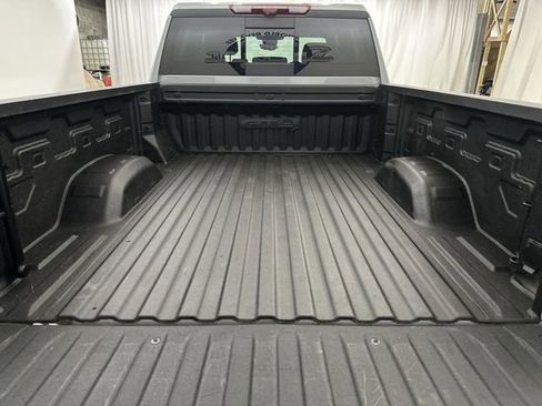 Used 2024 GMC Sierra 2500 AT4 w/ Technology Package image 23