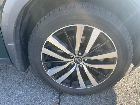 Used 2023 Nissan Pathfinder Platinum image 33