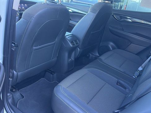 Used 2022 Buick Envision Preferred w/ Safety Package FWD image 9