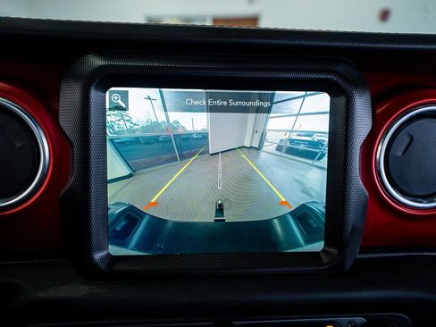 Used 2021 Jeep Gladiator Rubicon image 44