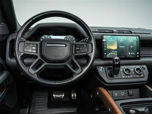 Used 2023 Land Rover Defender 110 X AWD/4WD image 22