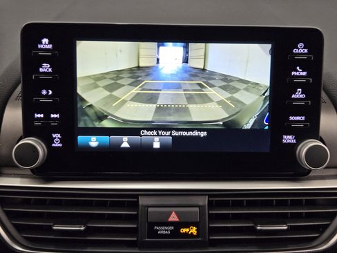 Used 2022 Honda Accord Sport image 17