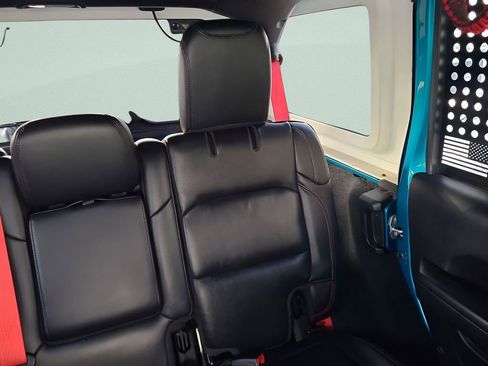 Used 2020 Jeep Wrangler Unlimited Rubicon w/ Quick Order Package 28Y Recon image 6