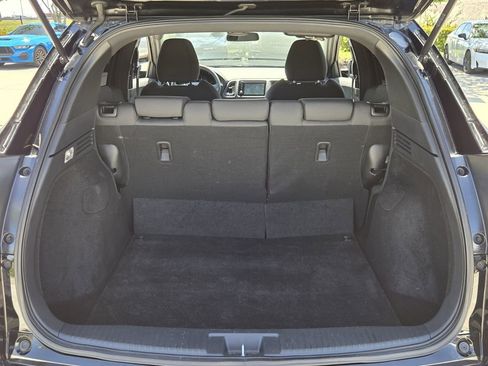 Certified 2022 Honda HR-V Sport image 15