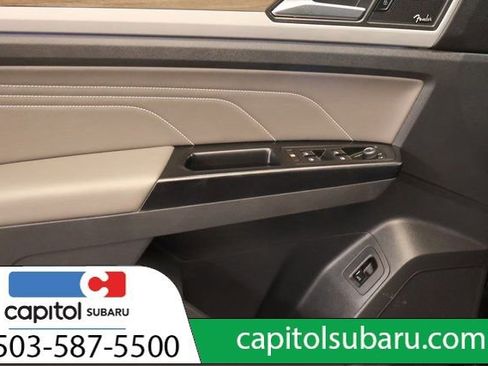 Used 2021 Volkswagen Atlas SEL Premium image 10