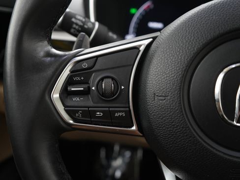 Used 2024 Acura MDX SH-AWD w/ Technology Package image 22