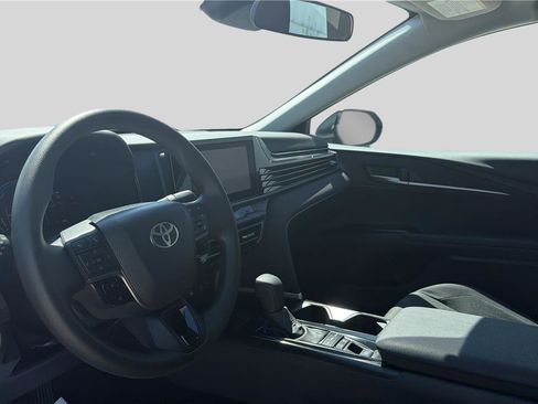 Used 2026 Toyota Camry LE FWD image 15