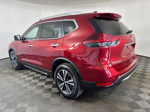 Used 2020 Nissan Rogue SV w/ Premium Package AWD/4WD image 6