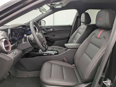 New 2026 Chevrolet Trax RS w/ Driver Confidence Package FWD image 17