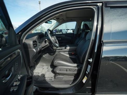 Used 2023 Honda Pilot Elite image 14