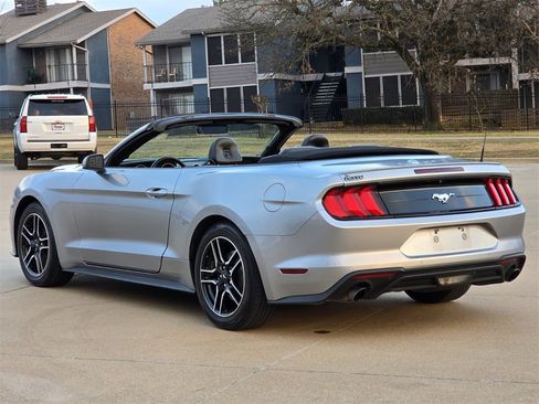 Used 2023 Ford Mustang Premium image 6