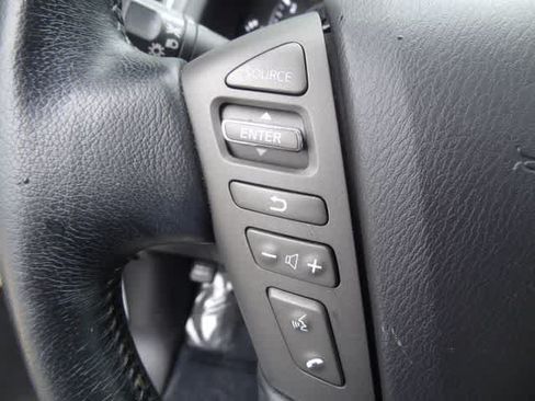 Used 2020 Nissan Armada Platinum w/ Captain's Chairs Package RWD image 25