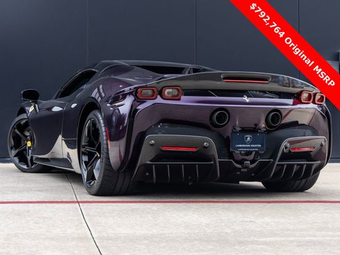 Used 2025 Ferrari SF90 Spider image 6