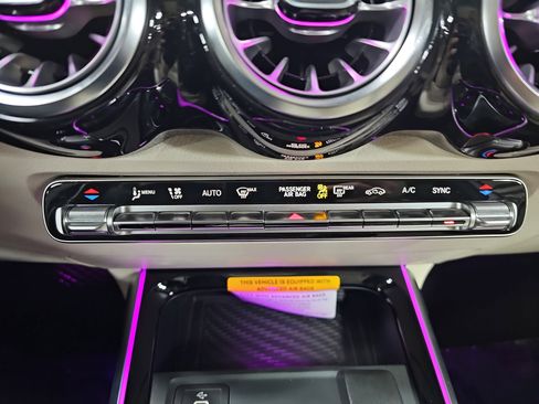 New 2026 Mercedes-Benz GLB 250 image 22