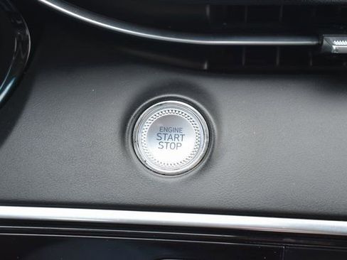 Used 2022 Genesis GV70 2.5T w/ Select Package image 24