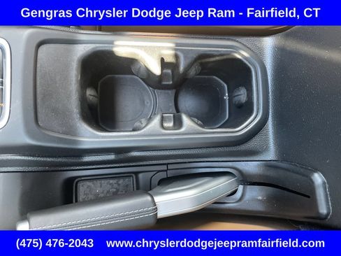 Used 2022 Jeep Gladiator Rubicon w/ LED Lighting Group AWD/4WD image 44