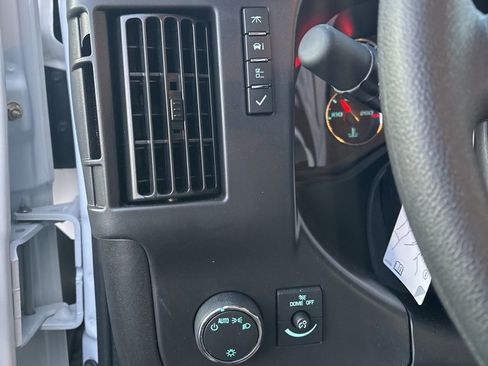 New 2025 Chevrolet Express 3500 w/ Power Convenience Package image 16