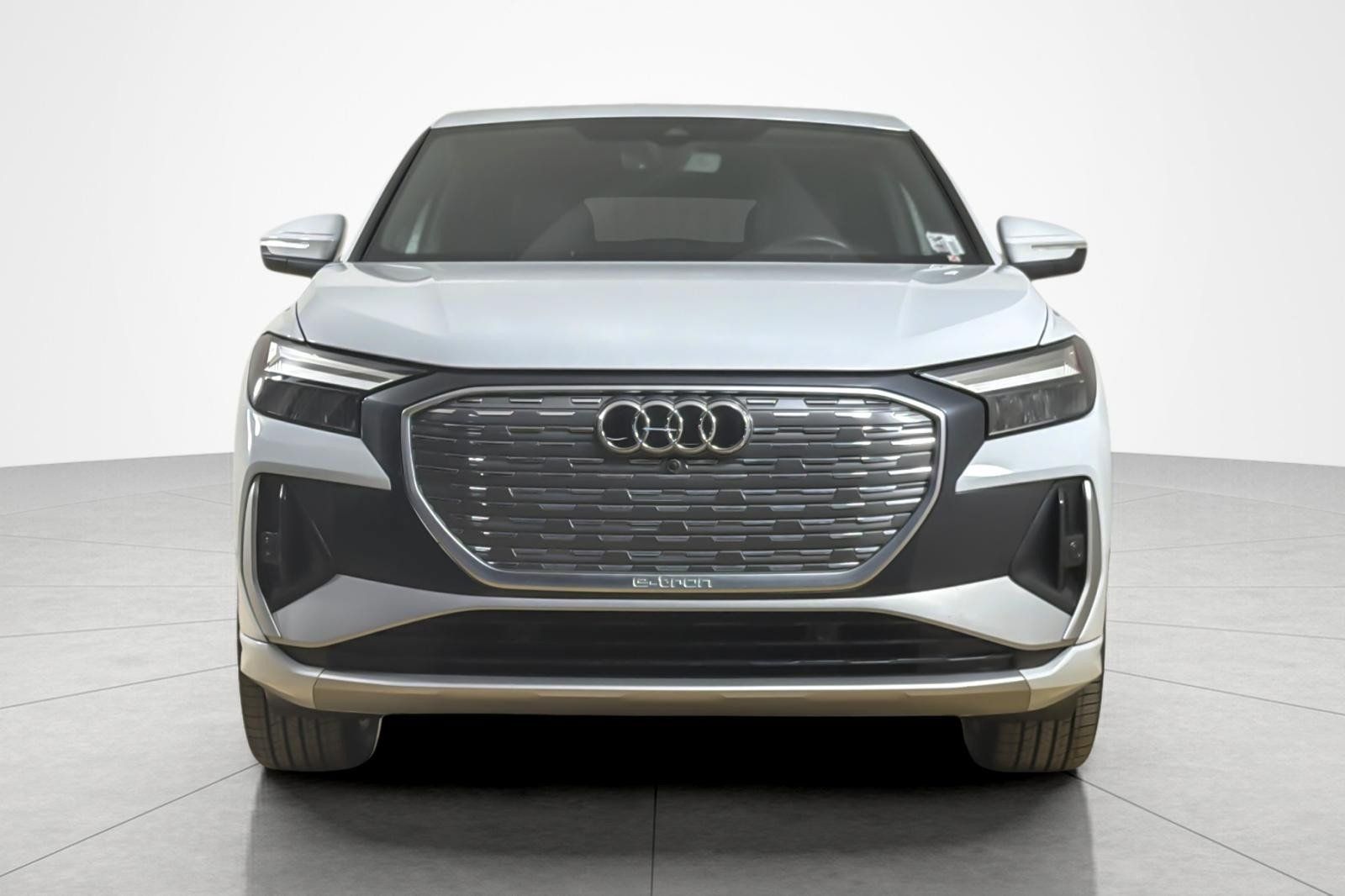 Certified 2023 Audi Q4 e-tron Premium Plus AWD/4WD image 8