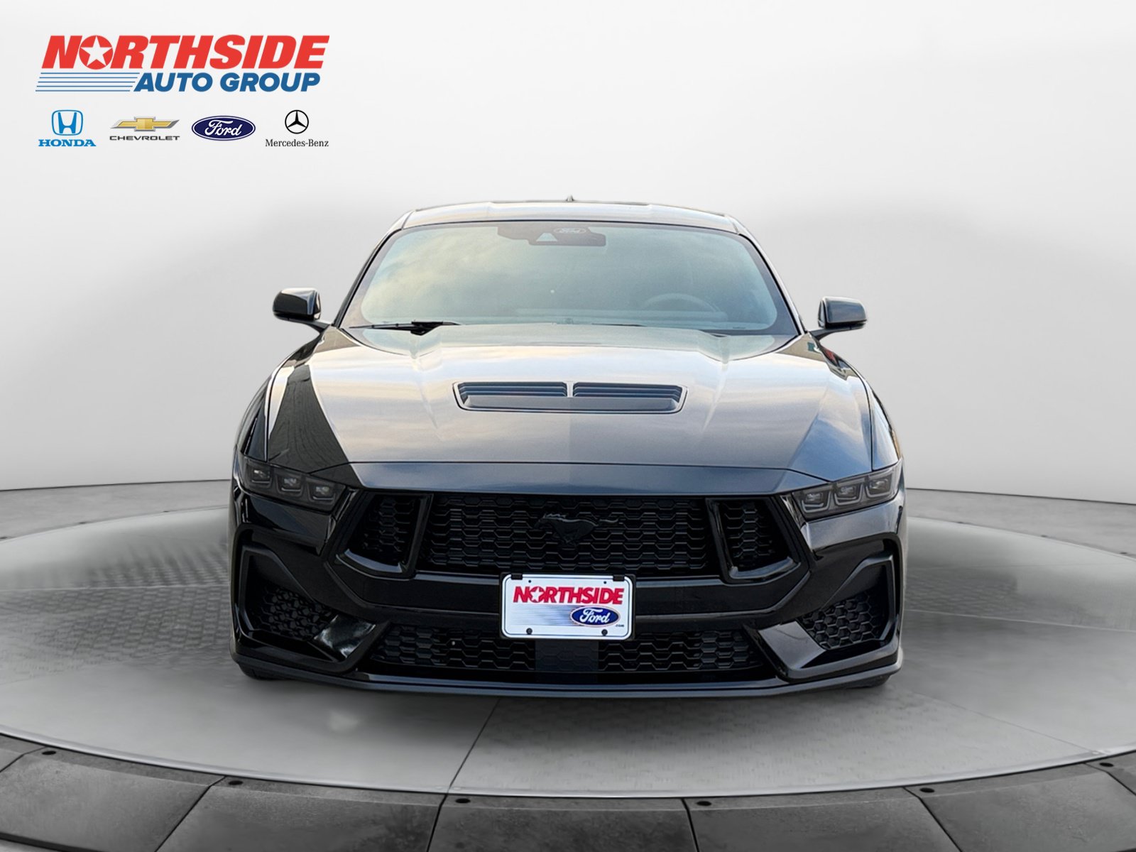 Used 2026 Ford Mustang GT Premium RWD image 2