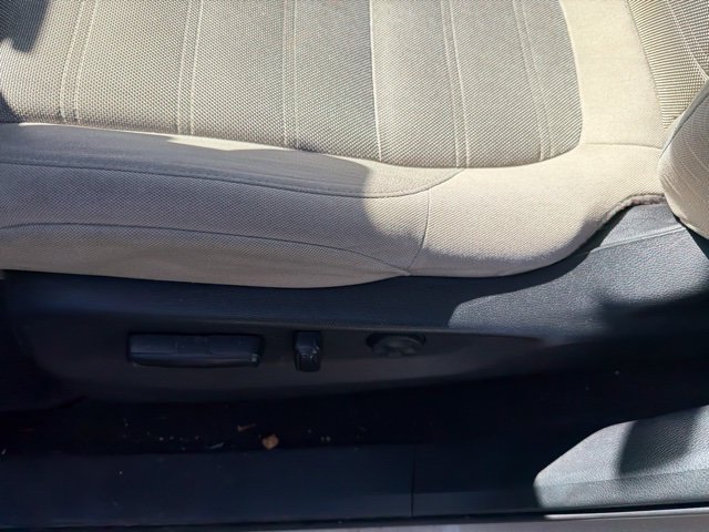 Used 2017 Honda CR-V EX image 11