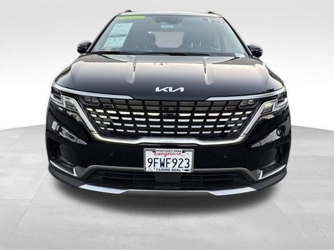 Used 2024 Kia Carnival SX Prestige image 8