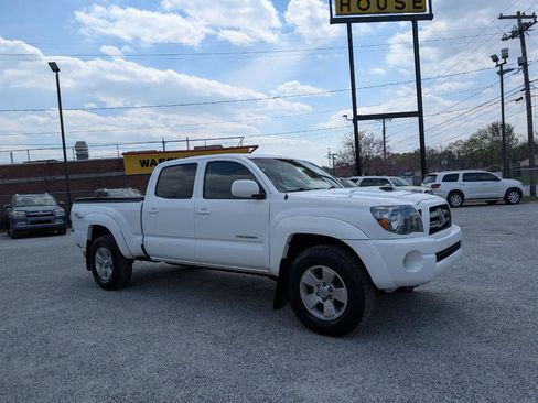 Used 2009 Toyota Tacoma 4x4 Double Cab image 3