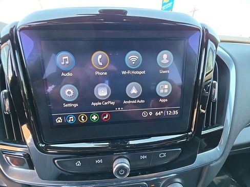Used 2023 Chevrolet Traverse LT AWD/4WD image 16