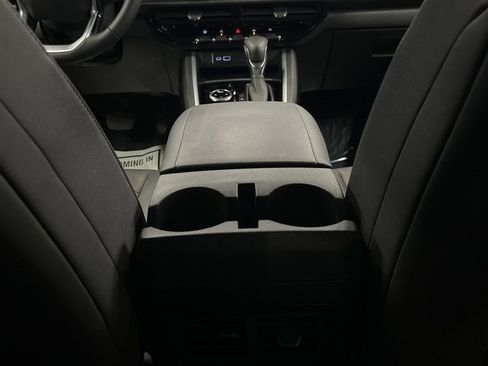 Used 2023 Chevrolet Colorado LT w/ LT Convenience Package III image 31