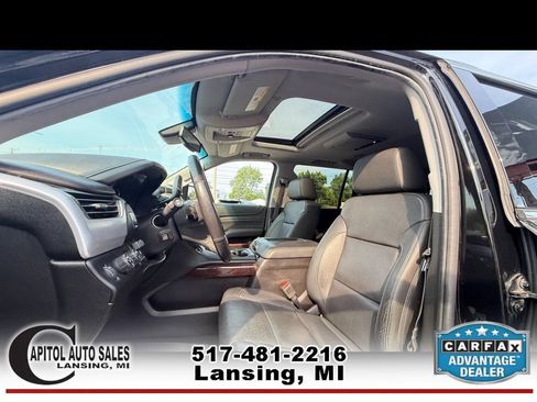 Used 2019 GMC Yukon XL SLT w/ Open Road Package AWD/4WD image 13