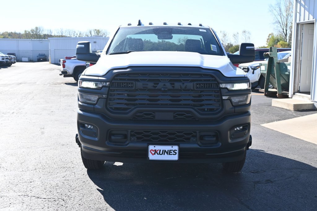 New 2027 RAM 3500 Tradesman AWD/4WD image 9