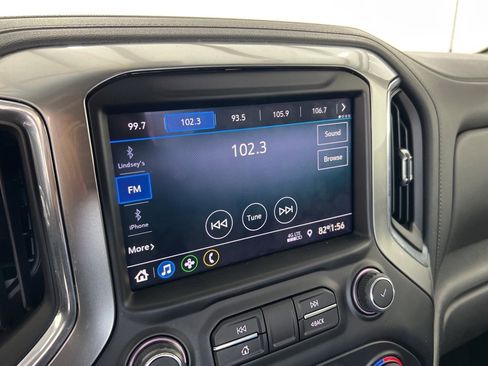 Used 2021 Chevrolet Silverado 1500 LT image 12