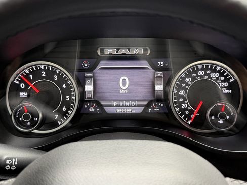 Used 2019 RAM 1500 Big Horn AWD/4WD image 26