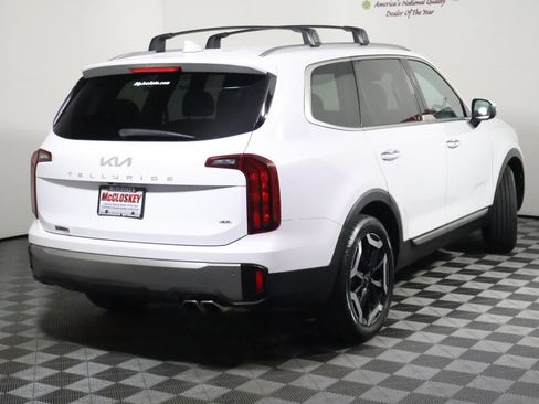 Used 2025 Kia Telluride S AWD/4WD image 5