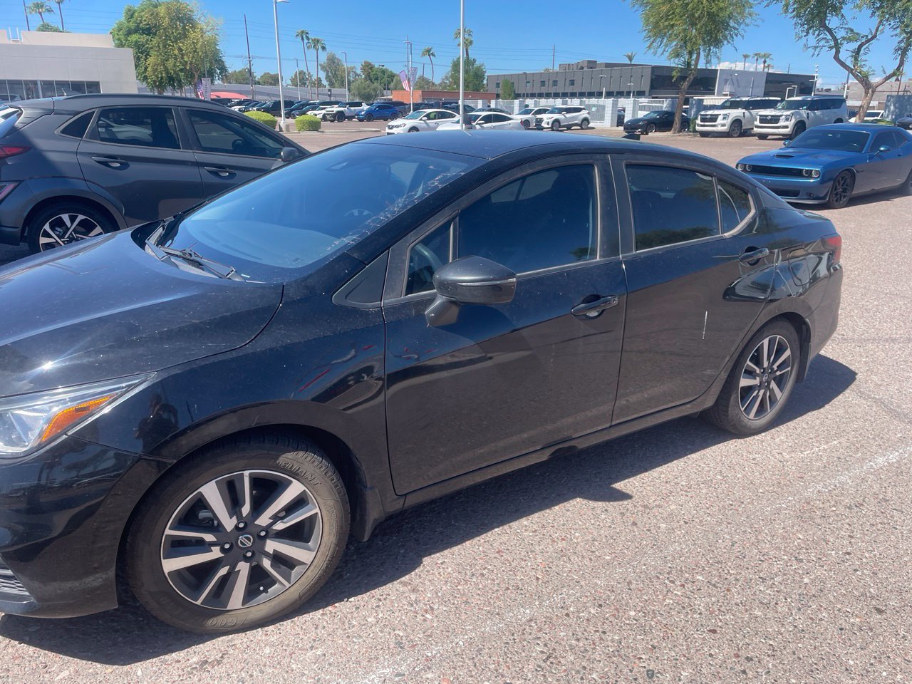 Used 2021 Nissan Versa SV FWD image 2