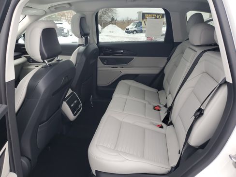 New 2026 Lincoln Nautilus Reserve w/ Jet Appearance Package image 28