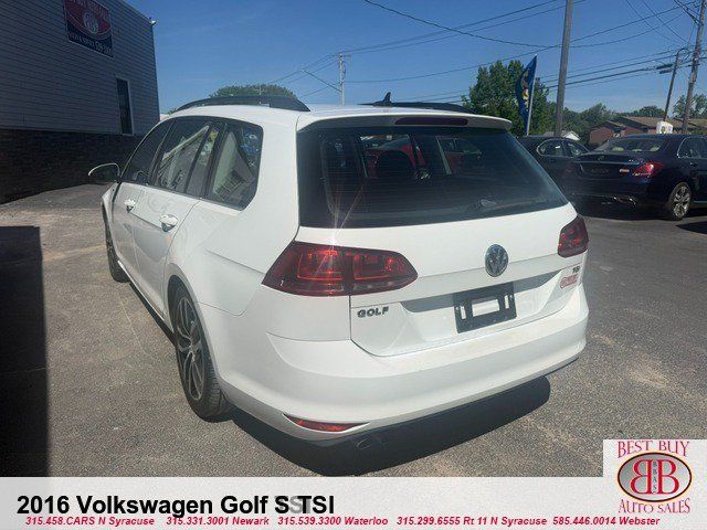 Used 2016 Volkswagen Golf Limited Edition FWD image 3
