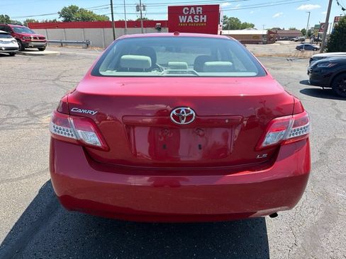 Used 2011 Toyota Camry LE FWD image 6