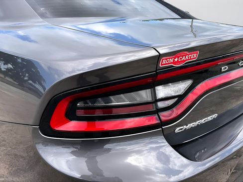 Certified 2022 Dodge Charger SXT w/ Leather Interior Group RWD image 19